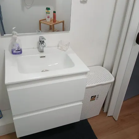 Maison Jardin Aeroport * Σαρλρουά